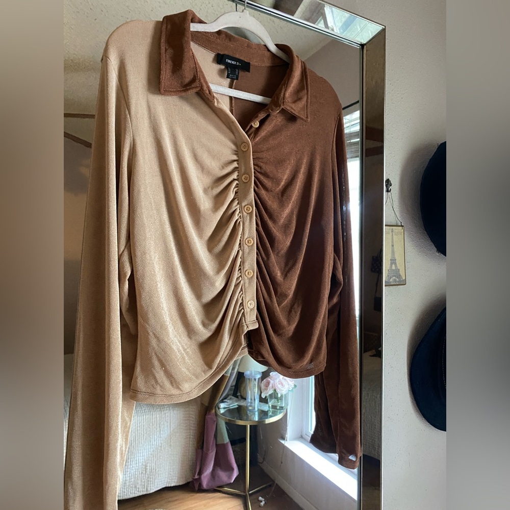 Forever 21+ Brown & Cream Colorblock/Two-Tone Ruched Blouse - 2X
